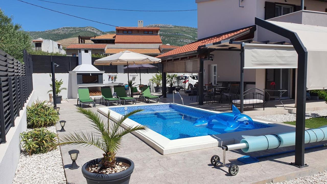 Villa Fides With Private Pool, Garden And Sea View Кастель-Нови Экстерьер фото