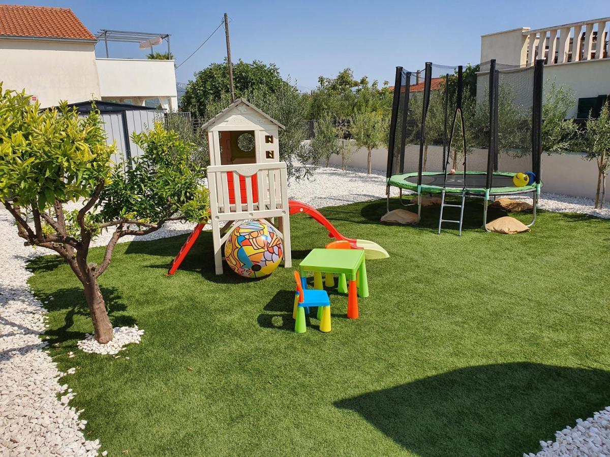 Villa Fides With Private Pool, Garden And Sea View Кастель-Нови Экстерьер фото
