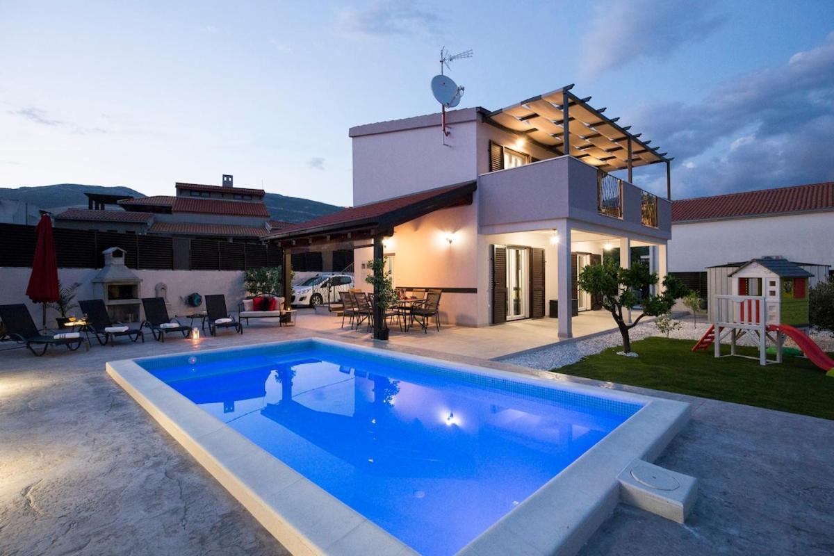 Villa Fides With Private Pool, Garden And Sea View Кастель-Нови Экстерьер фото